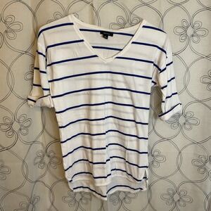 Women's Nautica 3/4 Sleeve White Blue Striped V Neck Sail Logo Top Size Small